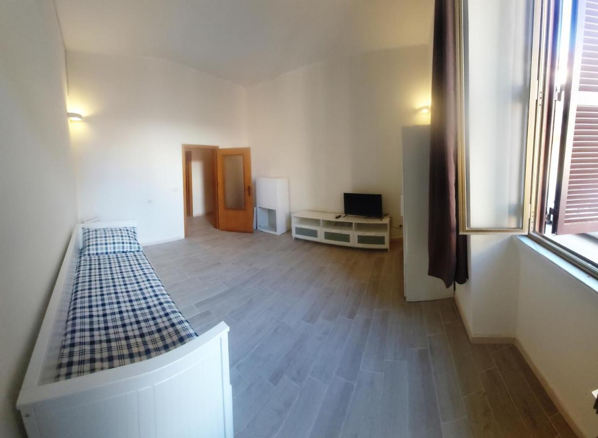 Whole Holiday Home Apartment Lovely Civitavecchia Da Pamino & Priscilla المظهر الخارجي الصورة
